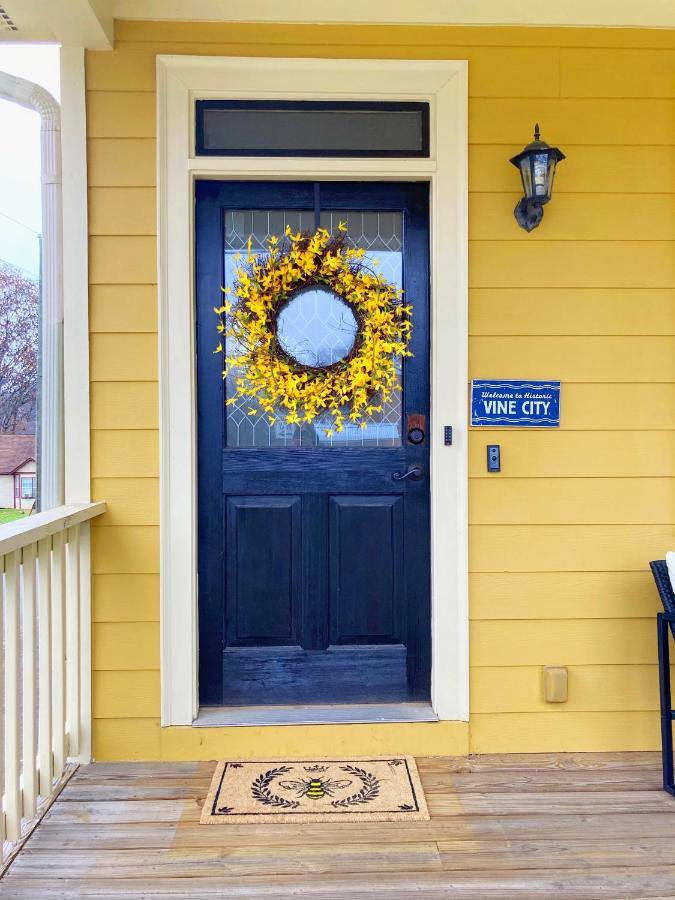 Vine City Bee Hive Atlanta Buitenkant foto